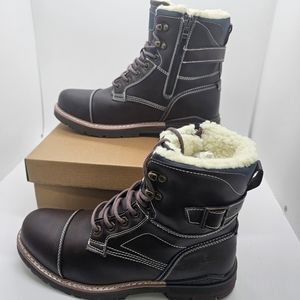 - Reserved Footwear Laceup Boots Sz 9 Mens New